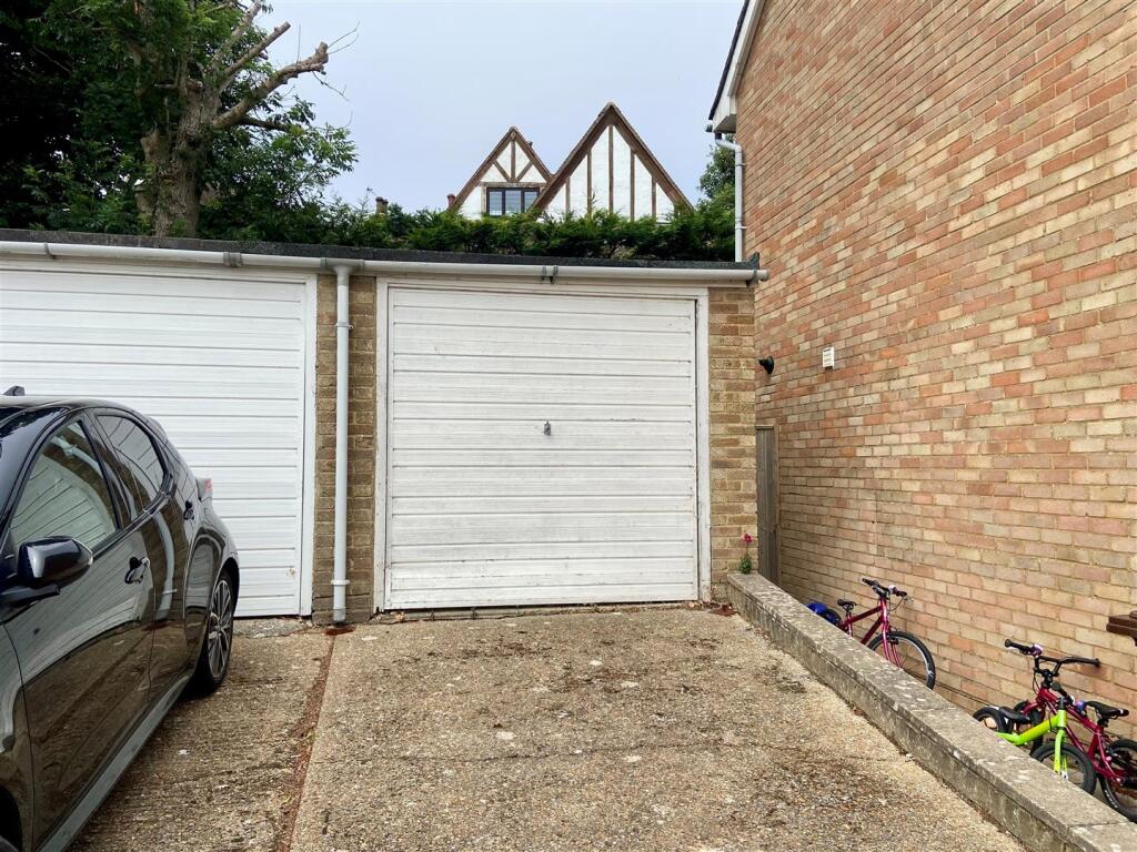 Additional image 8 of Beechwood Crescent, Eastbourne