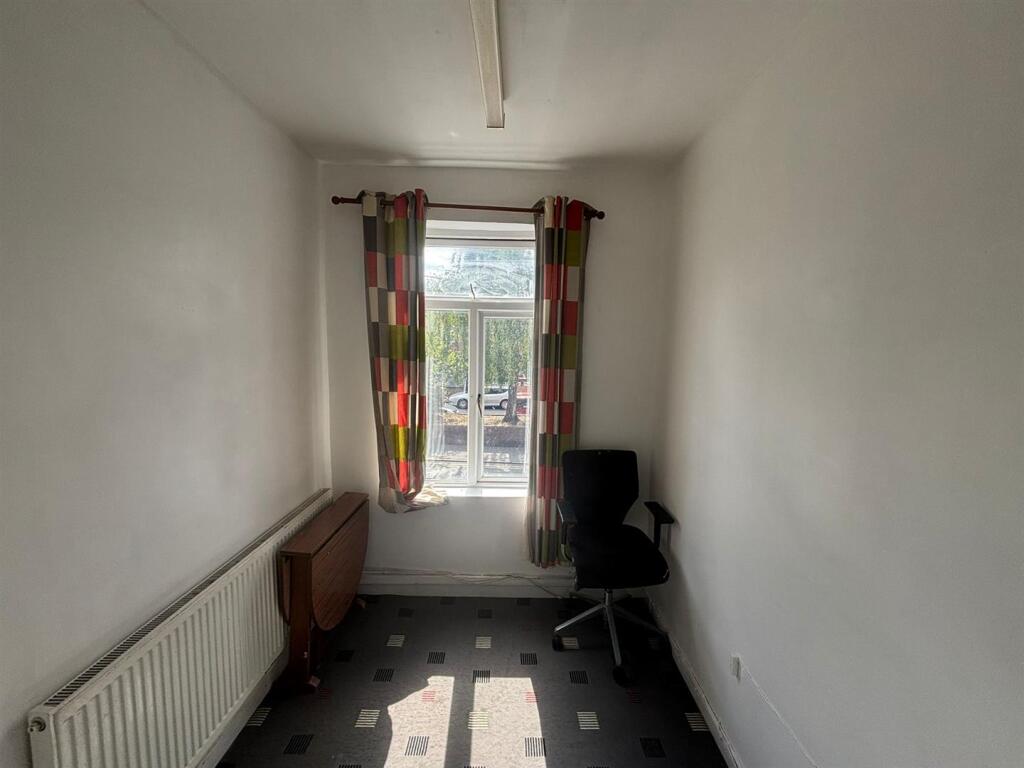 Additional image 9 of Long Lane, Halesowen