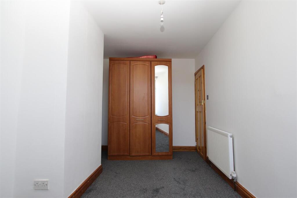 Additional image 10 of Halstead Place, Bradford
