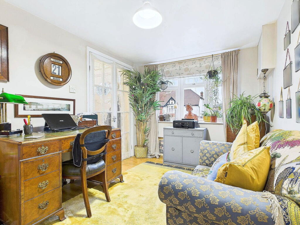 Additional image 11 of Graham Avenue, Brighton, BN1 8HA