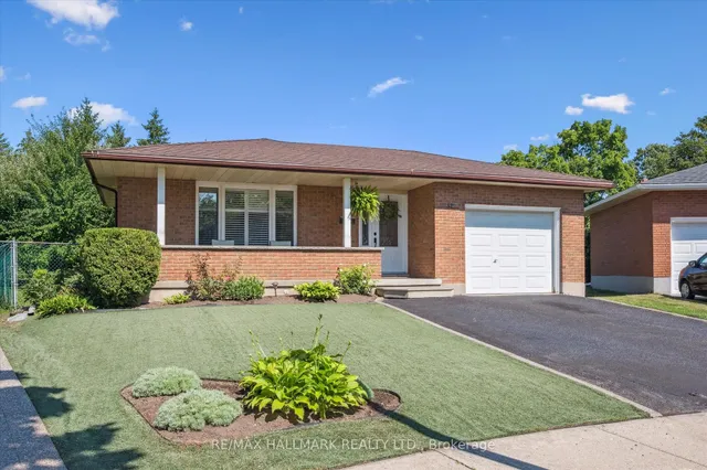 Property image for 32 Warwick Crt