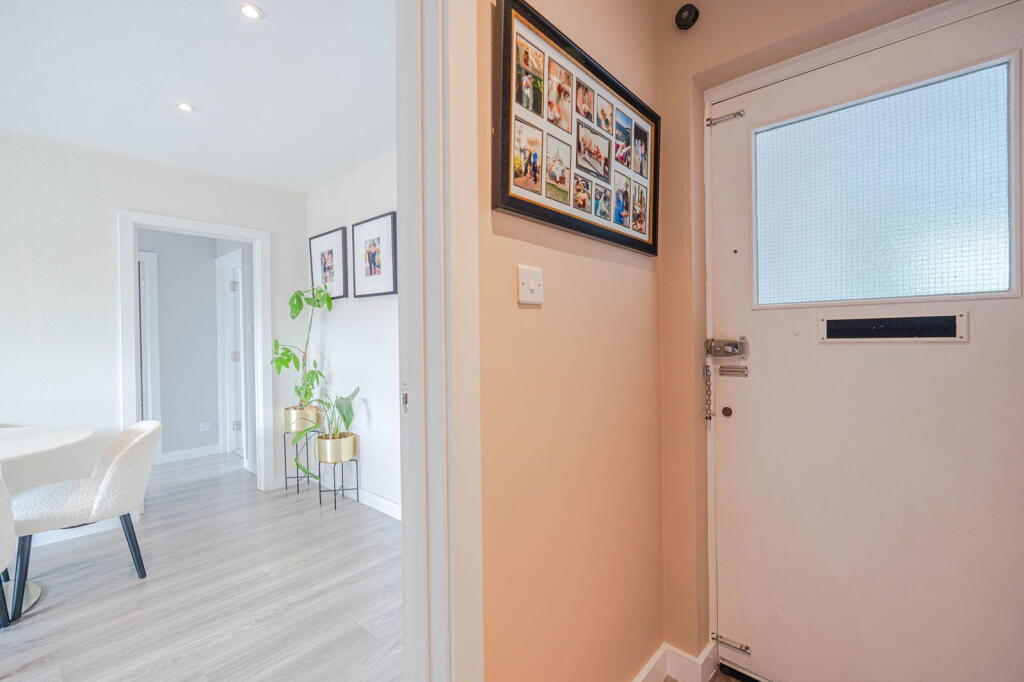 Additional image 12 of Sea Road, Boscombe Spa, Bournemouth, Dorset, BH5 1BE