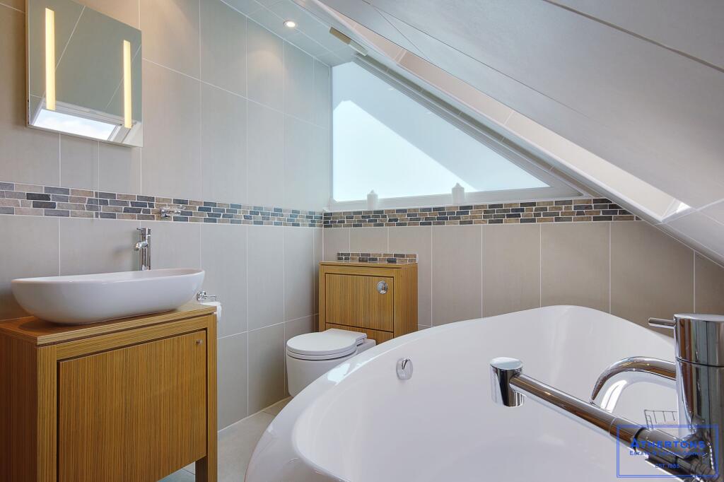 Additional image 31 of Gorsehill Crescent, Oakdale, Poole