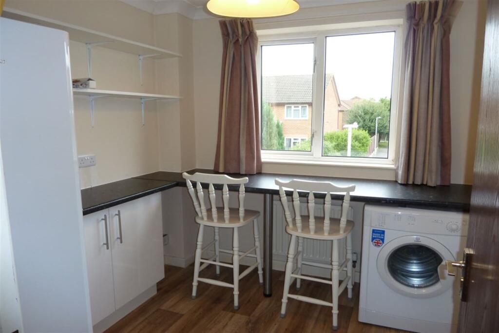 Additional image 12 of 6 bedroom Semi Detached Town House in Bournemouth