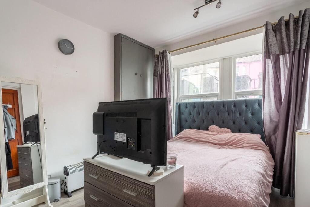 Additional image 5 of Roedale Road, Brighton