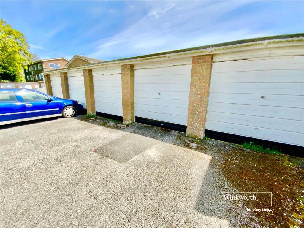 Additional image 13 of Oakleigh Way, Highcliffe, Christchurch, BH23