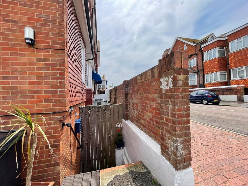 Additional image 11 of Royal Parade, Eastbourne, BN22 7AQ