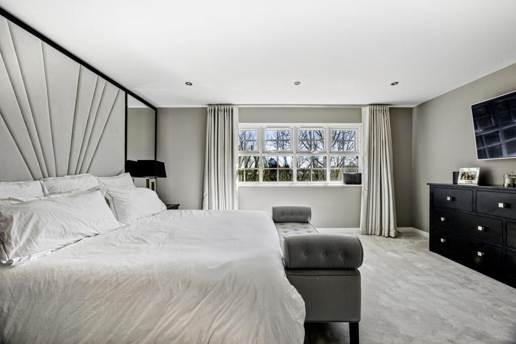 Additional image 20 of Bowland Close, Lowercroft, Bury, Greater Manchester, BL8 3DJ