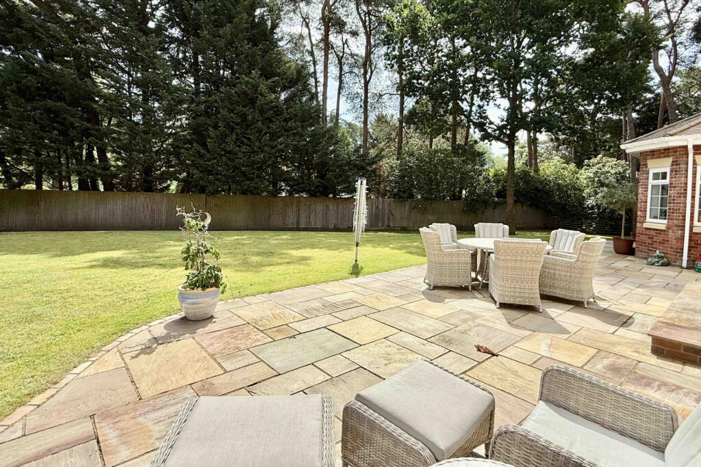 Additional image 21 of Avon Avenue, Avon Castle Ringwood, Hampshire, BH24