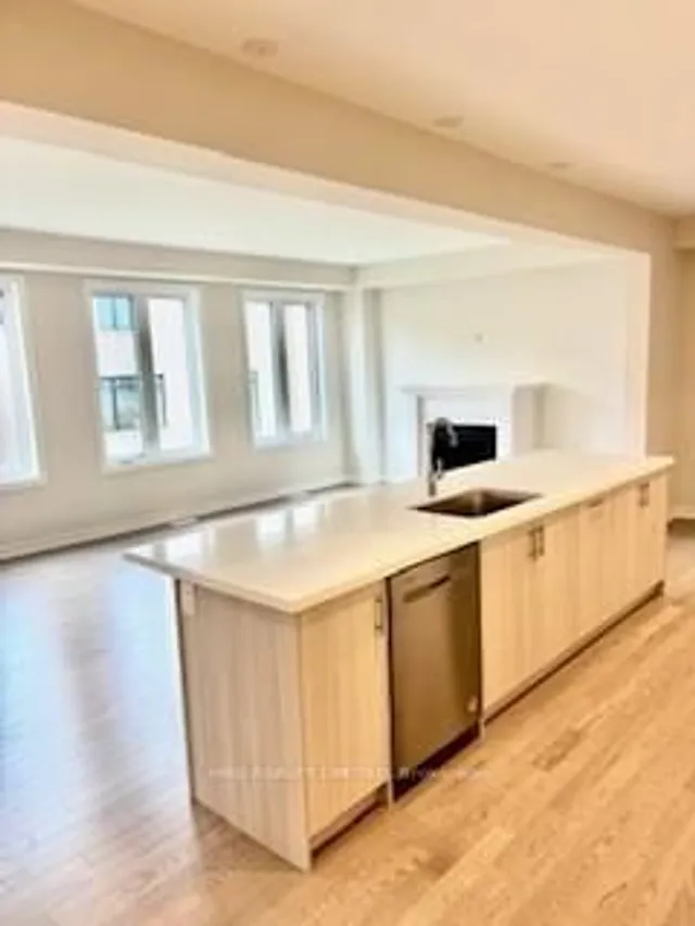 Additional image 3 of 39 Guernsey Dr