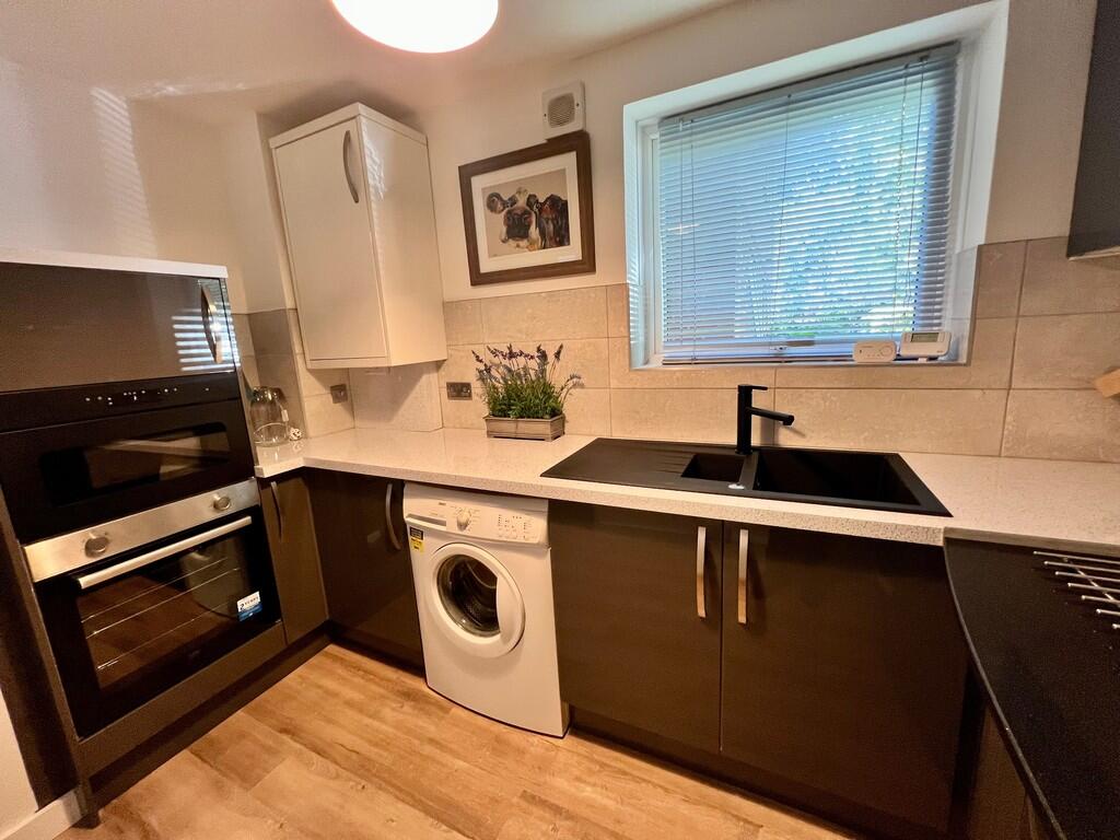 Additional image 8 of Richmond Park Road, Bournemouth