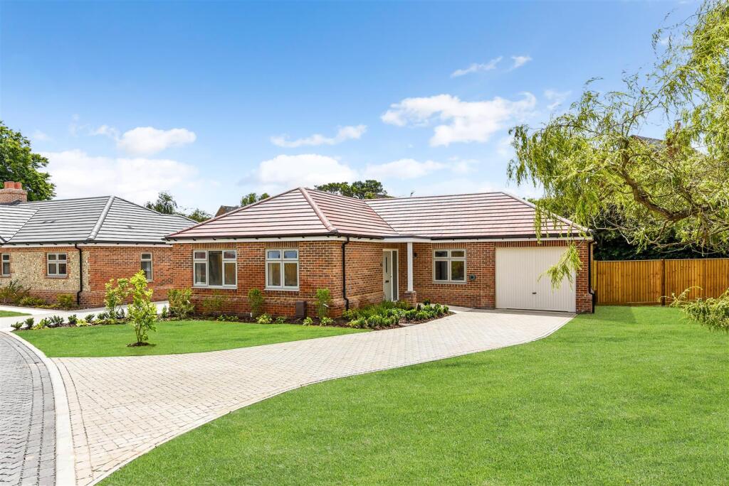 Additional image 2 of 2 Linwood Park, Arundel