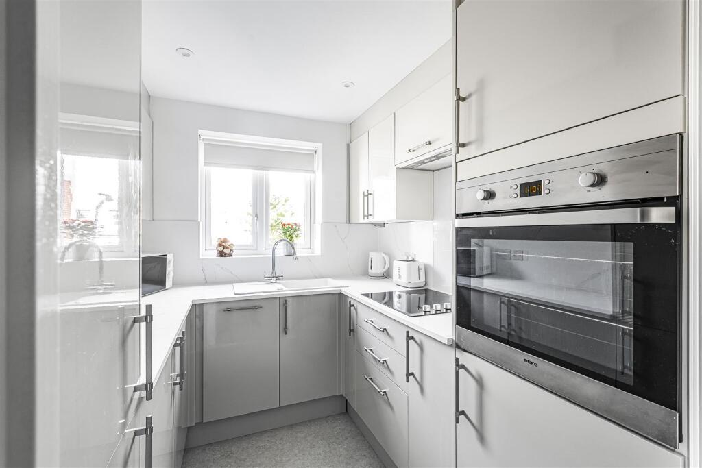 Additional image 3 of Poole Road, Bournemouth