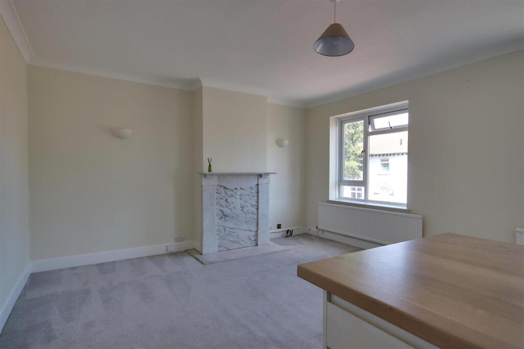 Additional image 9 of South Street, Lancing, BN15