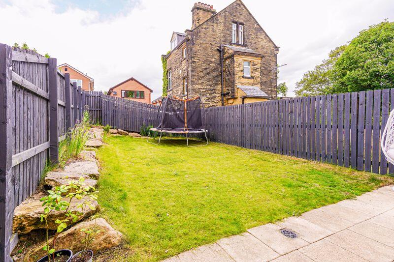 Additional image 29 of Hutton Hall Drive, Bradford, BD2 2AP