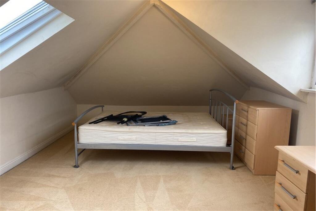 Additional image 6 of 2 bedroom Flat in Bournemouth