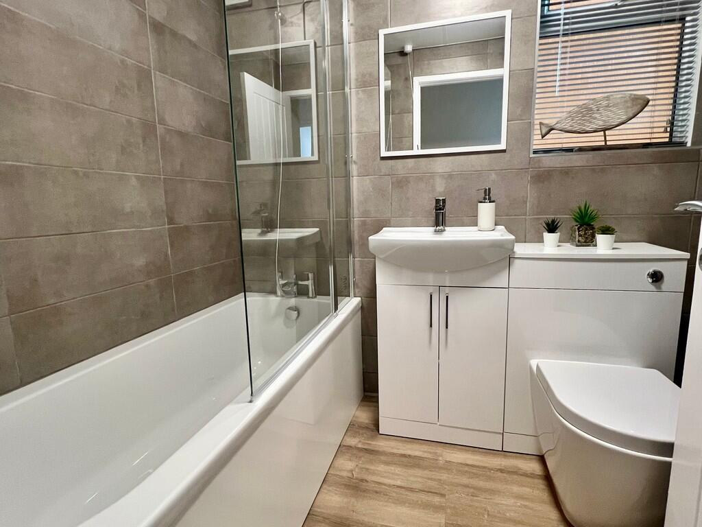 Additional image 11 of Richmond Park Road, Bournemouth