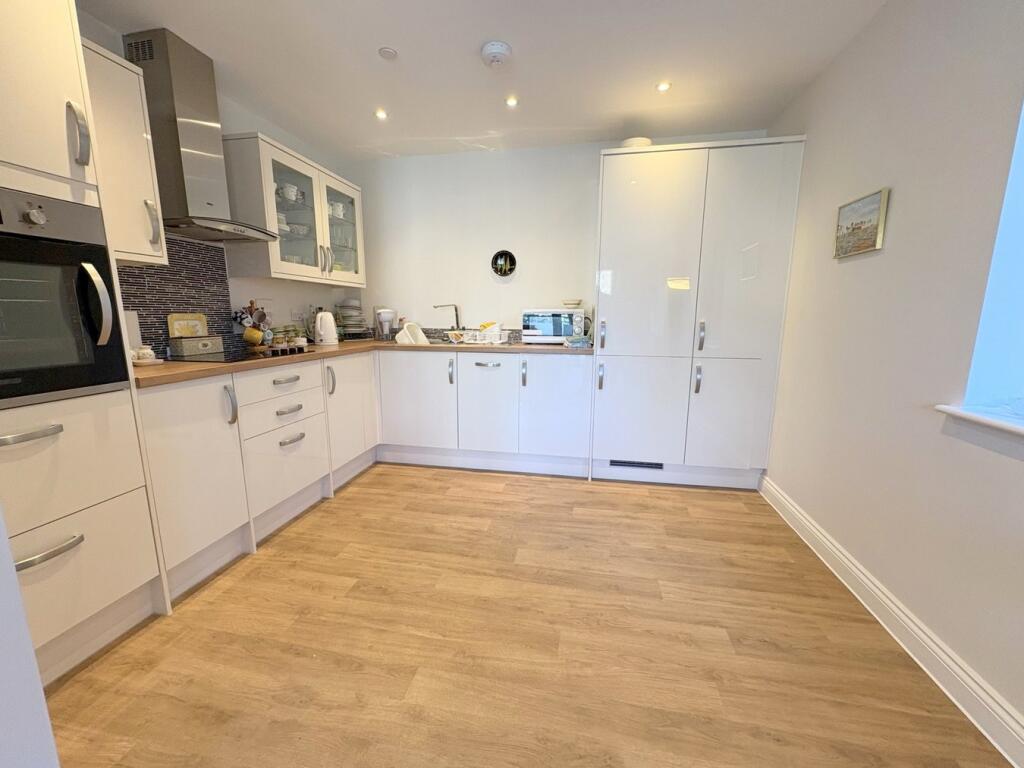 Additional image 6 of 47 Parkstone Road, Poole, BH15