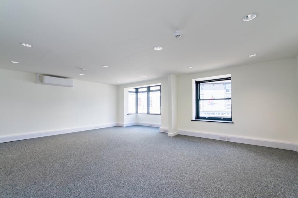 Additional image 3 of Fridays Court, High Street, Ringwood, BH24 1AB