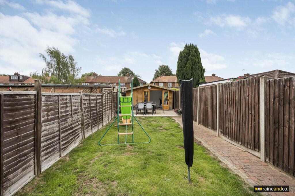 Additional image 4 of Heathcote Avenue, Hertfordshire