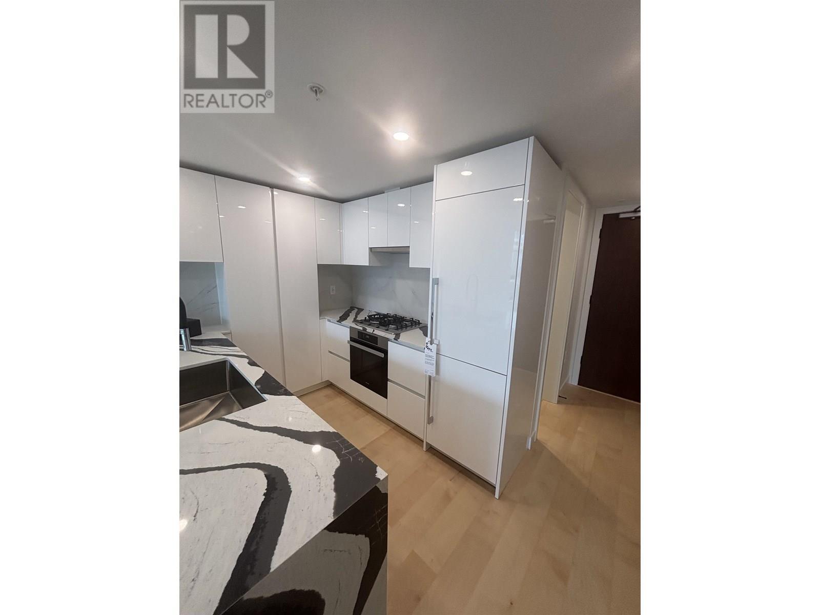 614 135 E 13TH STREET|North Vancouver, British Columbia V7L0J8