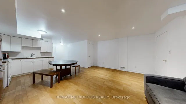 Additional image 34 of 301 Cook Rd