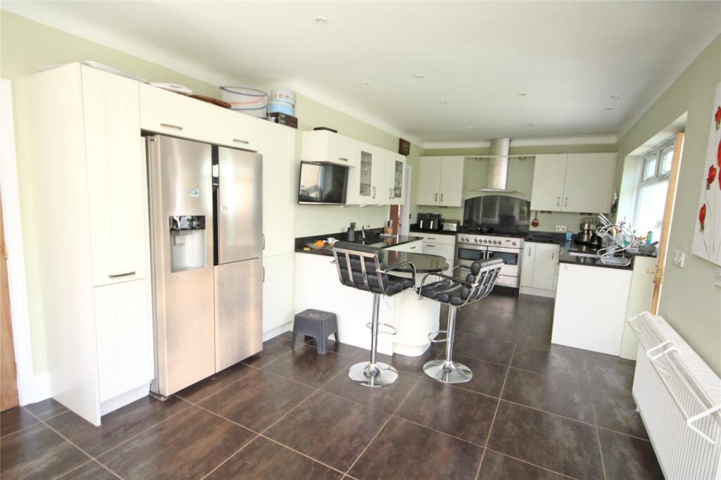 Additional image 3 of Meadow Road, New Milton, Hampshire, BH25