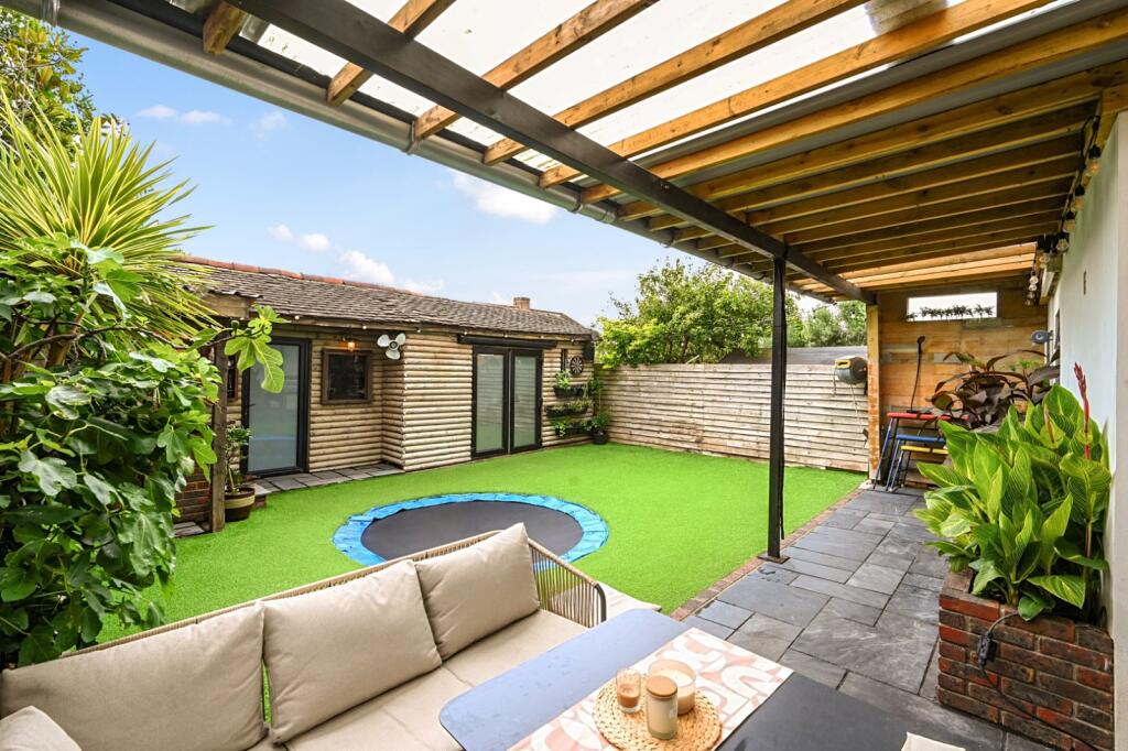 Additional image 30 of Kings Road, Lancing, West Sussex, BN15