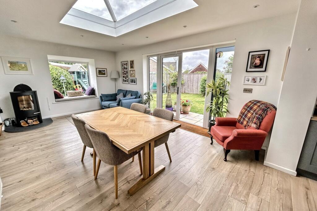 Additional image 7 of Carey