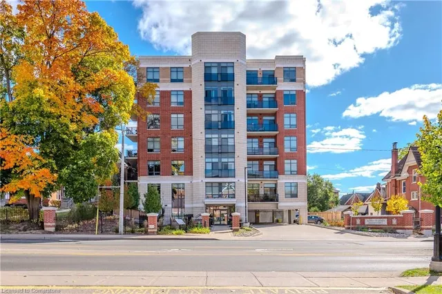 Additional image 25 of 399 Queen St Unit 313