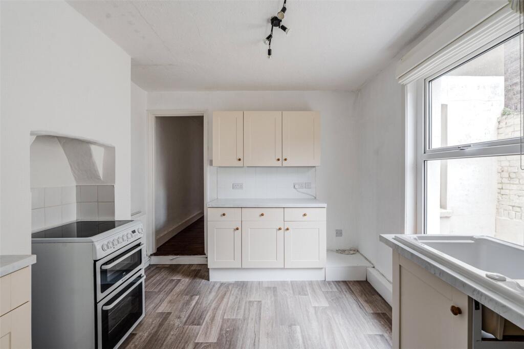 Additional image 5 of Sugden Road, Worthing, West Sussex, BN11