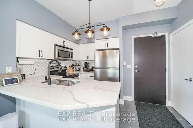 Additional image 18 of 231 Fort York Blvd Unit 730