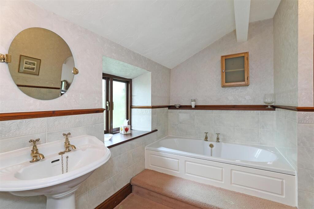 Additional image 23 of Fishers Lodge, Oxenhope, BD22 9SQ