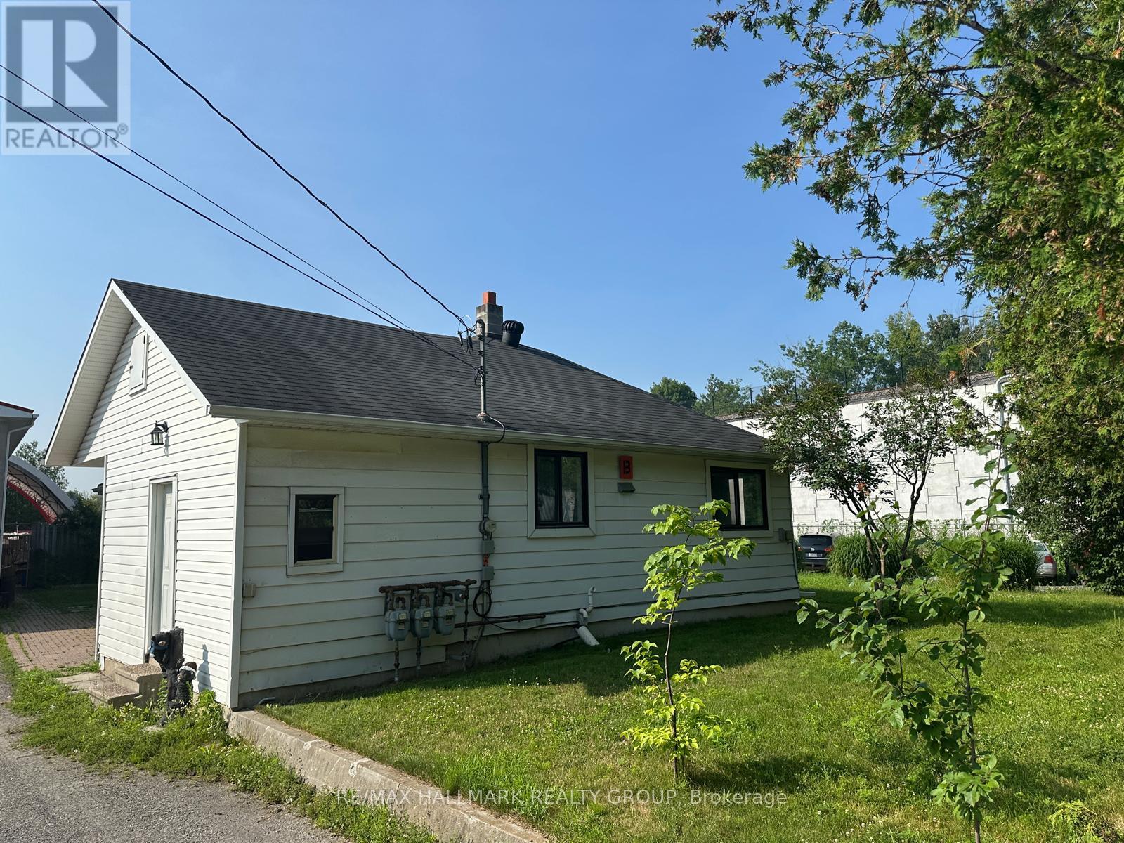 2440 LEITRIM ROAD|Ottawa, Ontario K1T3V3
