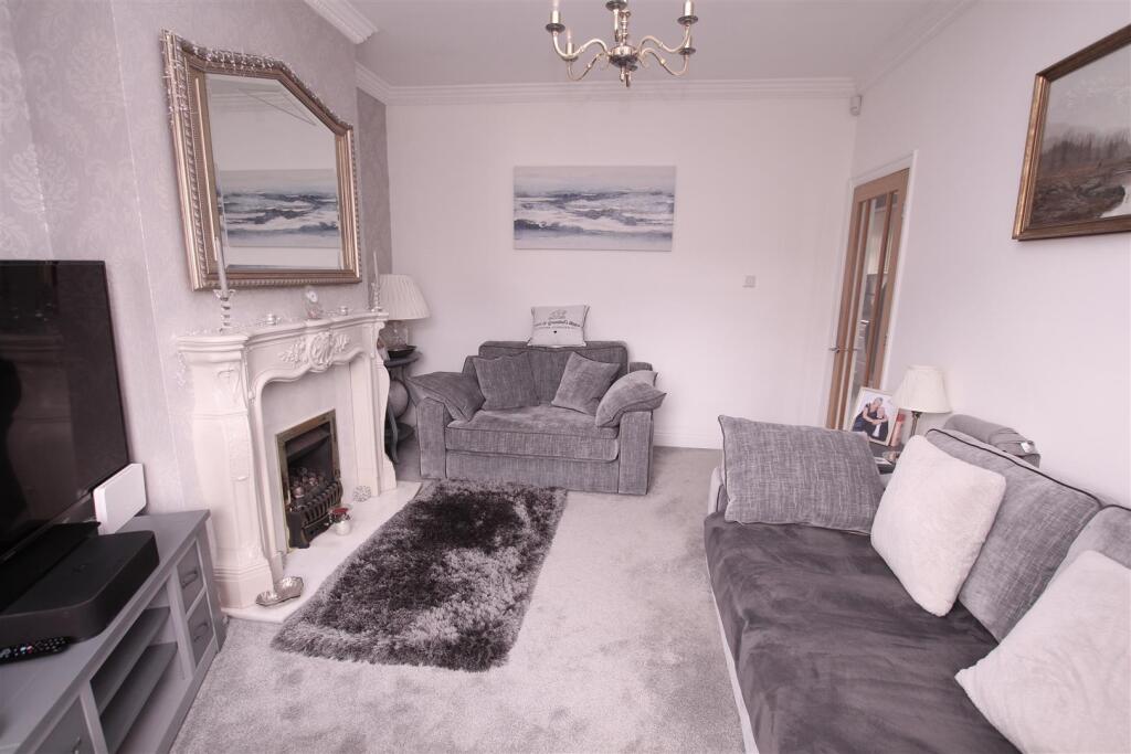 Additional image 8 of Willow Crescent, Wrose