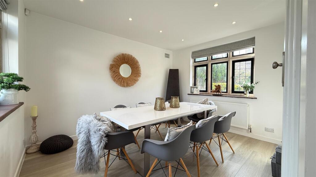 Additional image 4 of Blake Hill Crescent, Lilliput