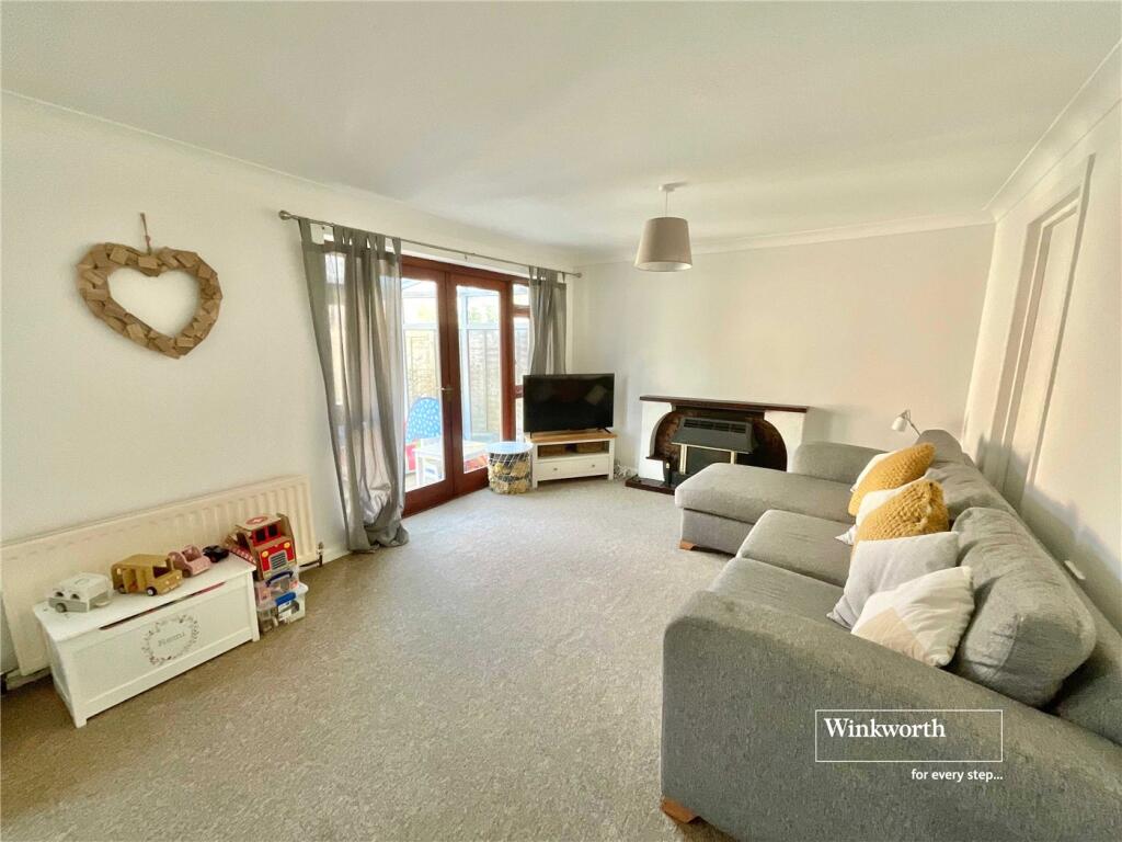 Additional image 4 of Norris Gardens, New Milton, Hampshire, BH25