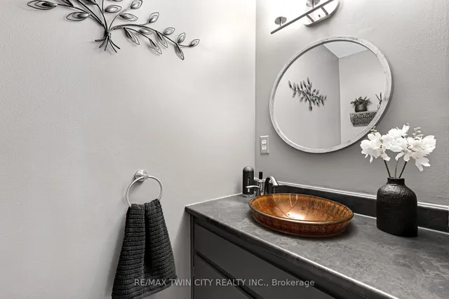 Additional image 19 of 415 Morgan Ave Unit 15