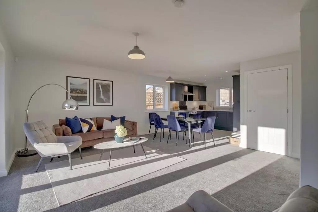 Additional image 19 of Fagley Lane, Bradford, BD2 3FG