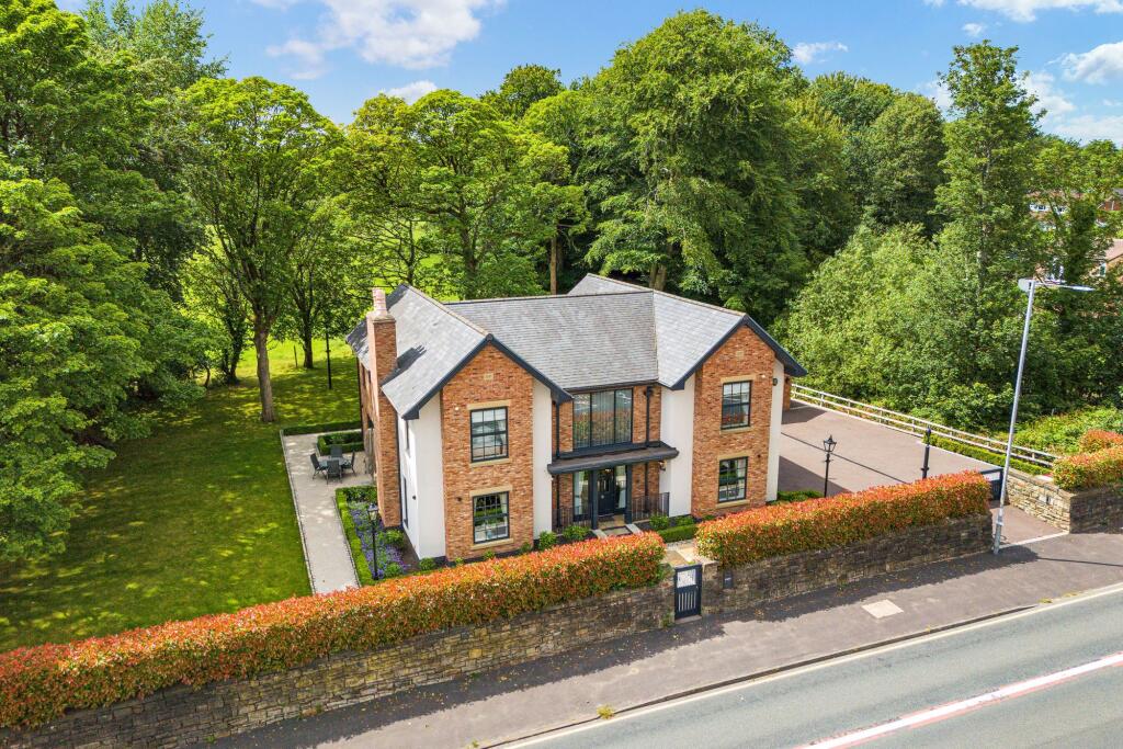 Additional image 61 of Newbrook Road, Bolton, BL5 | Luxury Woodland Retreat with Sunset Views & Stunning Family Interiors