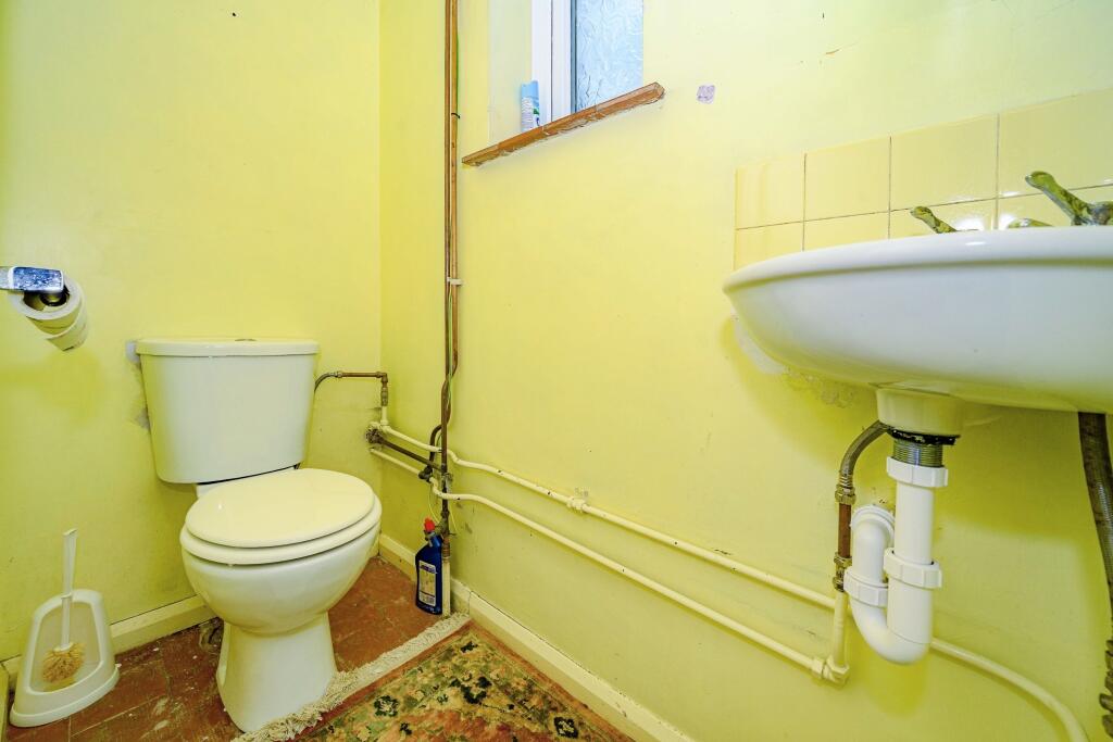 Additional image 6 of Luton Road, Harpenden, AL5