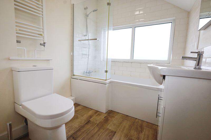 Additional image 8 of Heron Court Road, BH3 7LL – Stunning Duplex Flat in Immaculate Condition