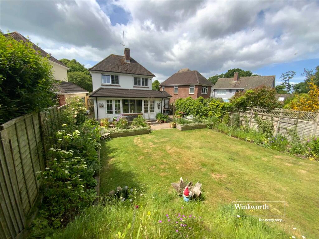 Additional image 16 of Shelley Close, Highcliffe, Dorset, BH23