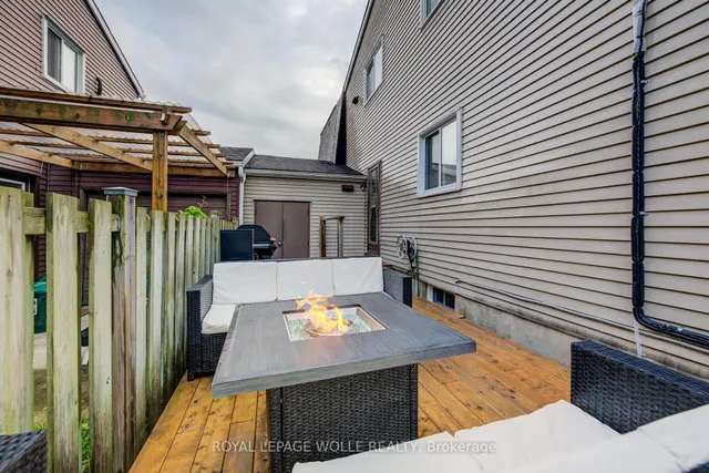 Additional image 23 of 19 Hillbrook Cres