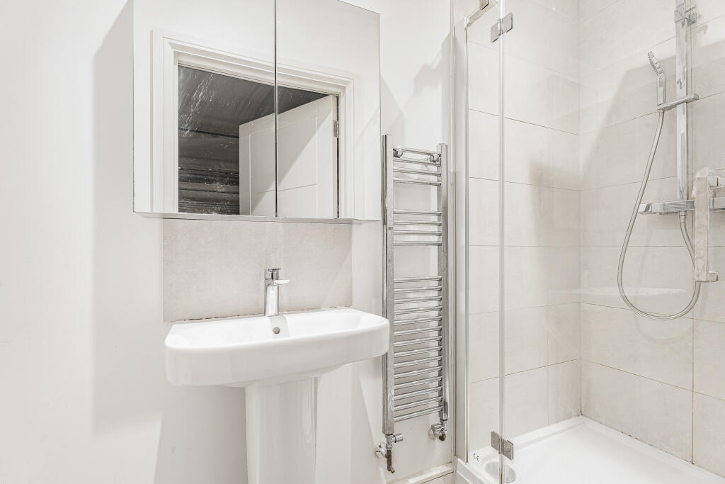 Additional image 28 of Briary Wood End, Welwyn, AL6