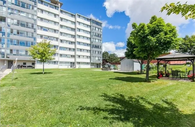 Additional image 26 of 24 Midland Dr Unit 303