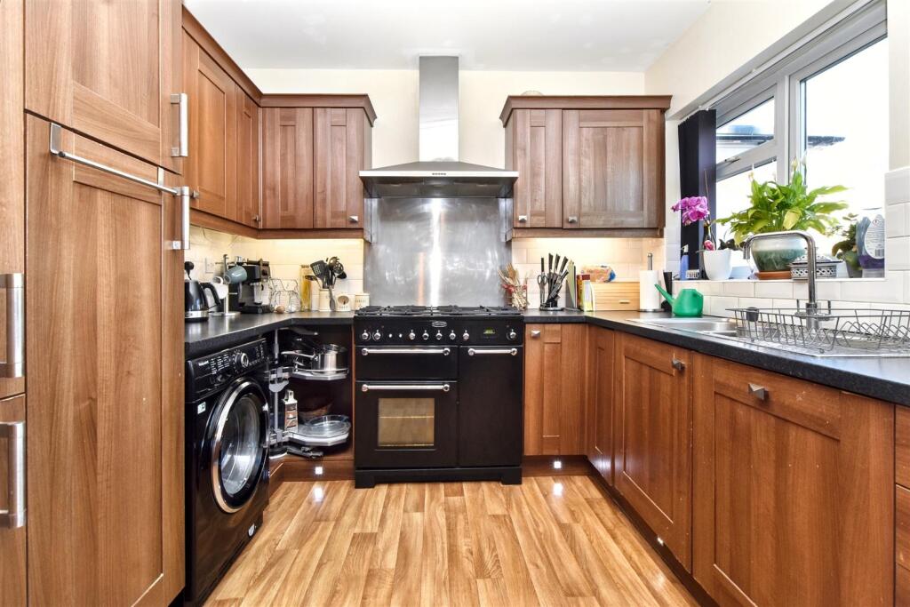 Additional image 13 of Cavendish Avenue, Eastbourne