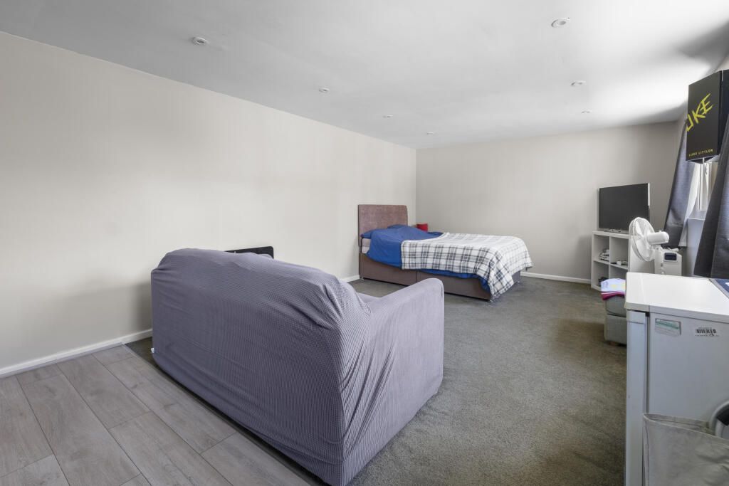 Additional image 25 of Finstall Road, Bromsgrove B60 2EH