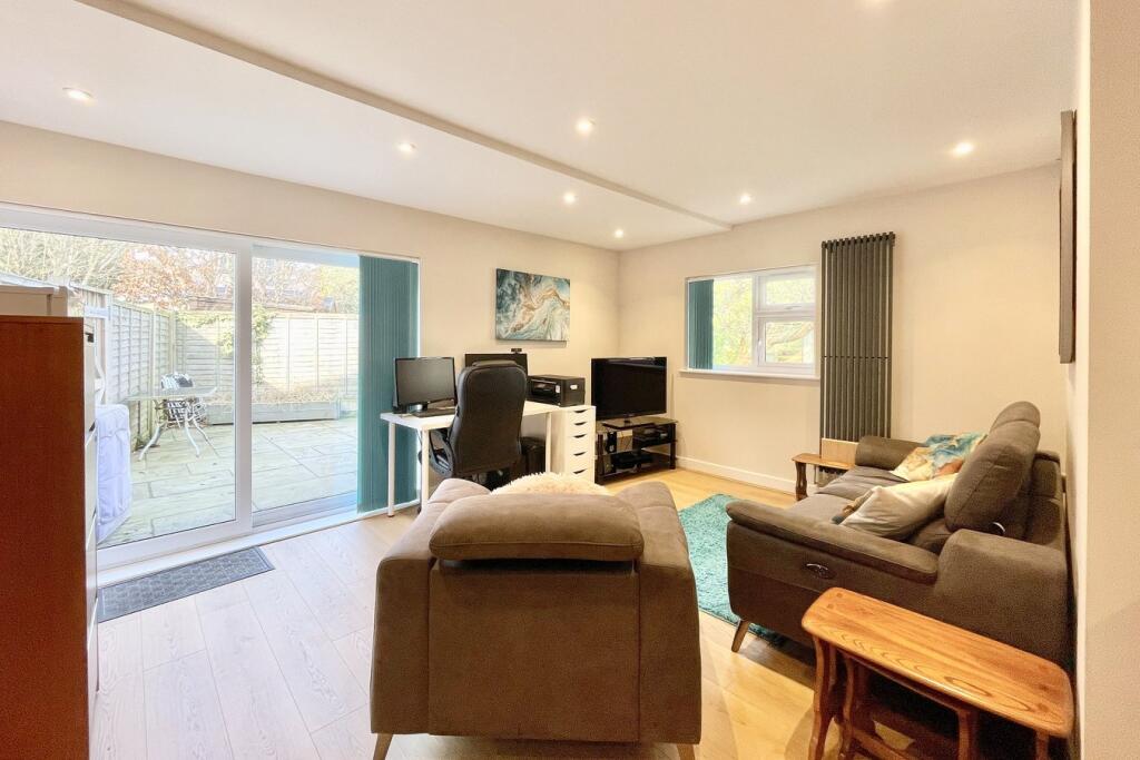 Additional image 23 of Carrbridge Close, Talbot Woods, Bournemouth, BH3