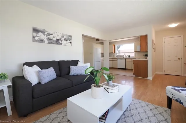 Additional image 10 of 195 Sixth Ave